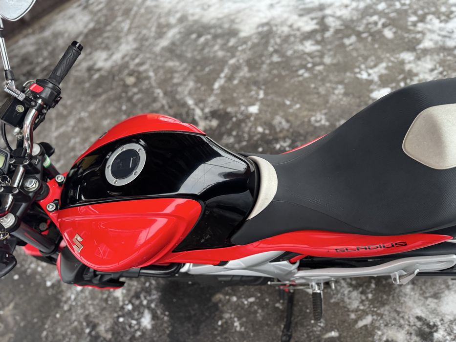 Сузуки Гладиус Suzuki Gladius 400 ABS
