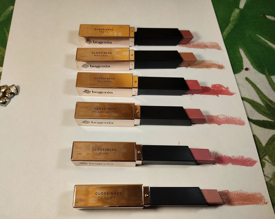 Акция! Помада для губ Bogenia Glossines