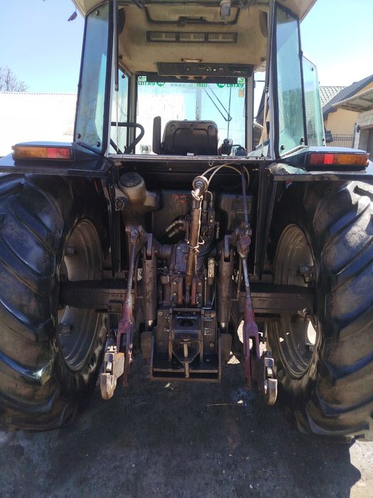 Ciągniki Massey Ferguson 3095