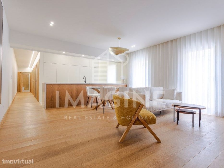 Apartamento T3 , na Avenida dos Combatentes — Setúbal (São Julião, Nossa Senhora Da Anunciada E Santa Maria Da Graça), Setúbal