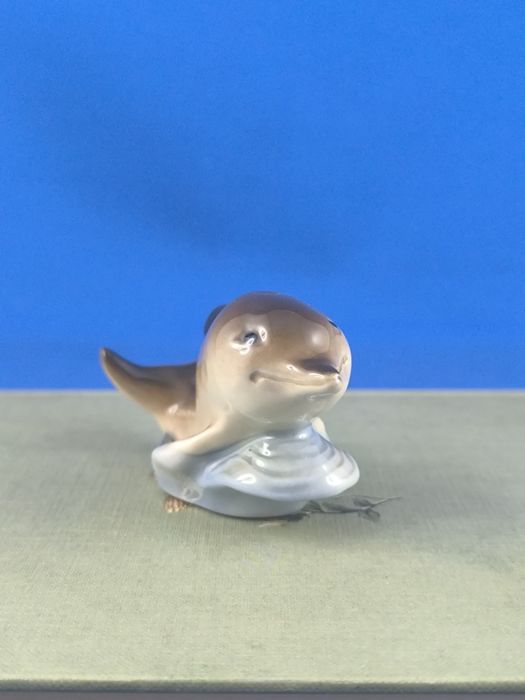 Delfin Scitalis Astrachań #porcelana #Rosja #ozdoba