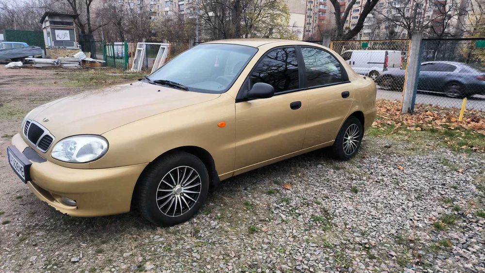 Daewoo Lanos 1.6 комлектация  sx