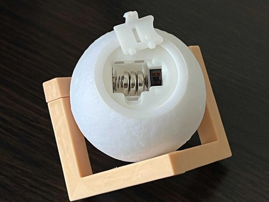 Нічник, місячне сяйво