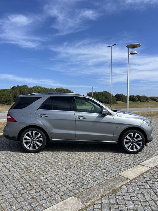 Mercedes-Benz ML 250 BlueTEC (2012) | 225.000 km | Histórico Mercedes | Como Novo