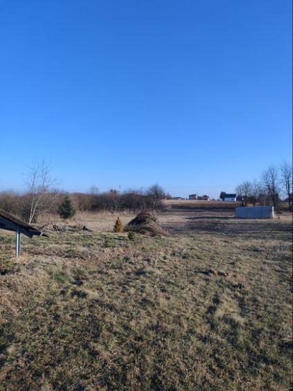Sorzedam dzialke budowlana 35ar Sandomierz/chwalki