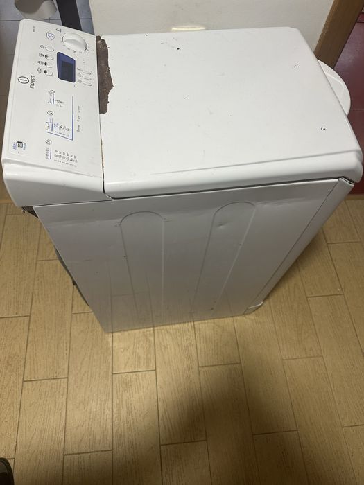 Пральна машина indesit 107