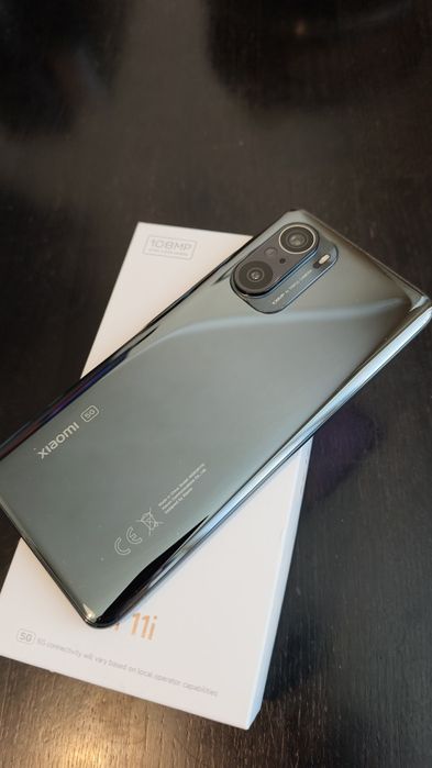 Продам Xiaomi Mi 11i Cosmic Black