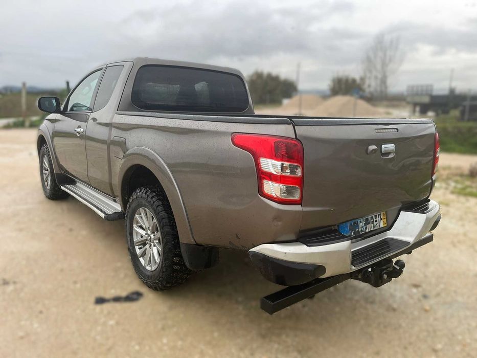 Mitsubishi L200 Strakar 4WD