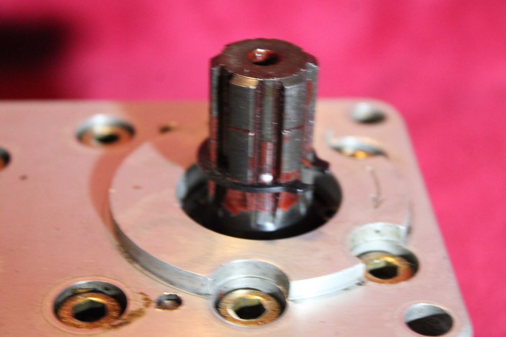Pompa hydrauliczna typ bułgarski C027 X - NOWA X2