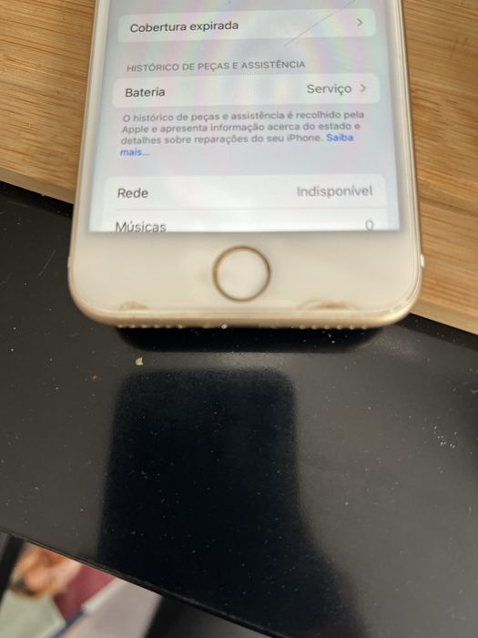 iPhone 7 dourado com pelicula