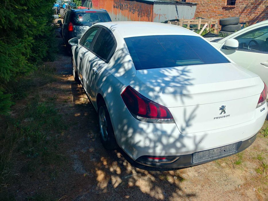 Peugeot 508 maska zderzak lift