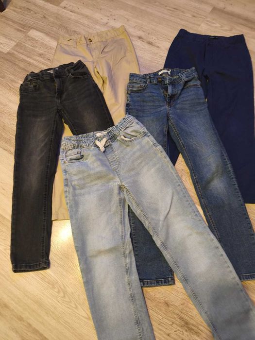 Zestaw ubrań chłopięcych roz 134-140