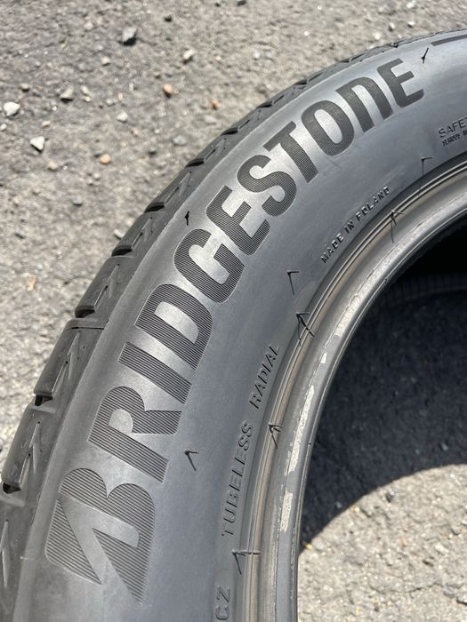 235/55 R18 Bridgestone Turanza T005 / 2шт./ 2023 рік./ як нові