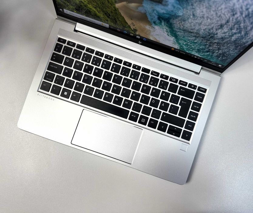 Ноутбук HP EliteBook 645 G9·Ryzen 5 5625U (6 ядер)·8GB+SSD256·14"IPS
