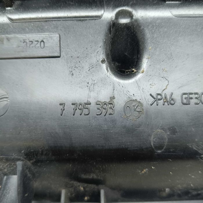 Kolektor ssący BMW e90 e91 e84 OE 7795393