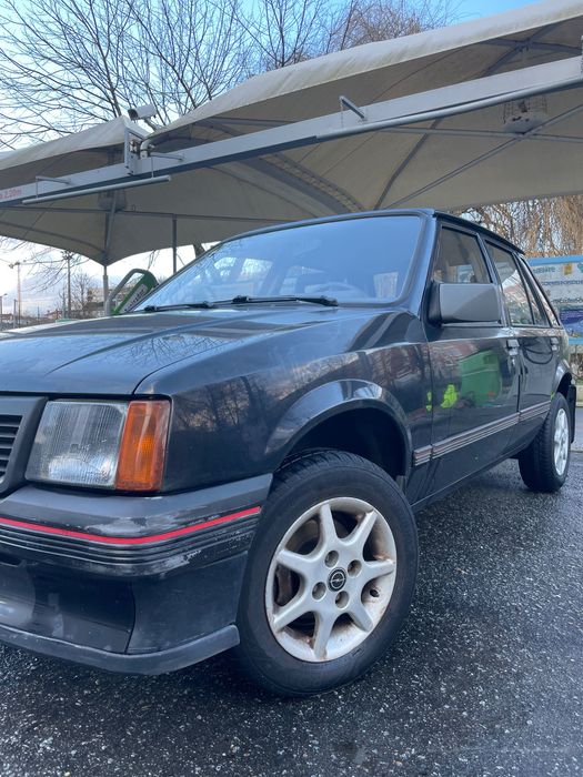 OPEL CORSA SWING 1.2 | Ano 1988 | 84.000 km | Inspeção (TÜV) recente