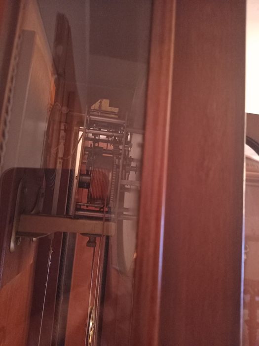 Продам часы настенные Kieninger , регулятор.