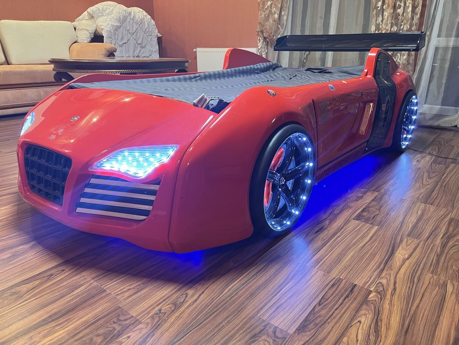 Кровать - машинка ліжко дитяче