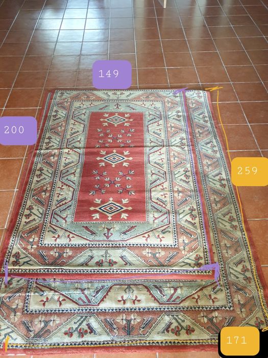 Carpete 149 X 200 e 171x 259