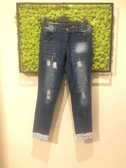 Классные джинсы с жемчугом