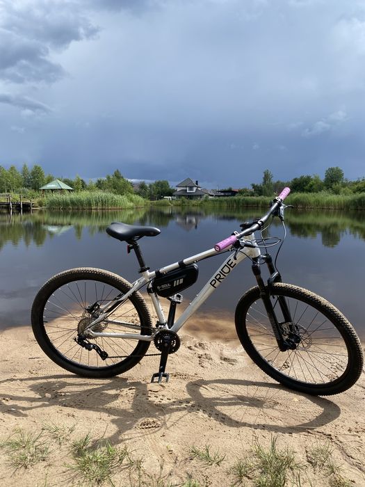 Pride marvel 7.3 , sram level  , rock shox judy