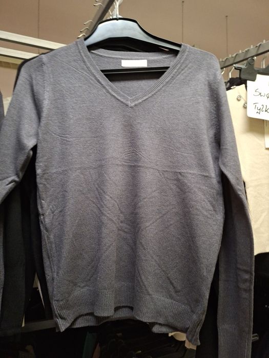 Pulower dsmski w szpic