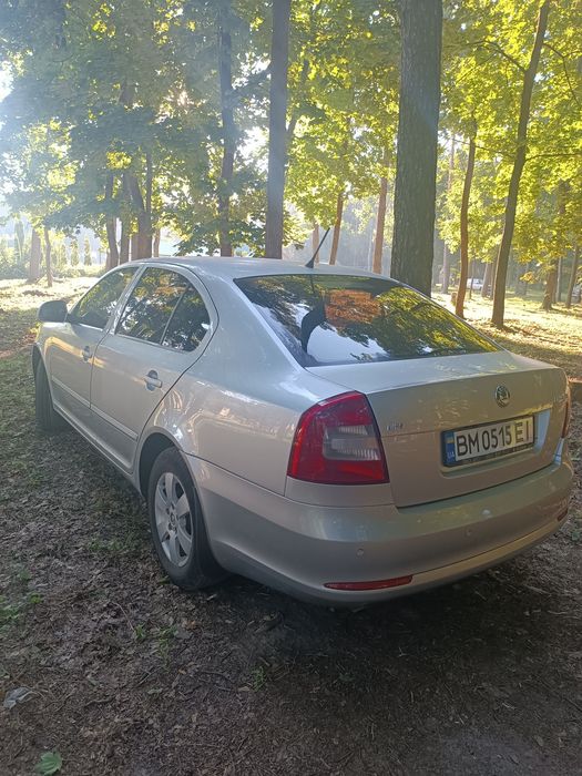 Автомобіль шкода