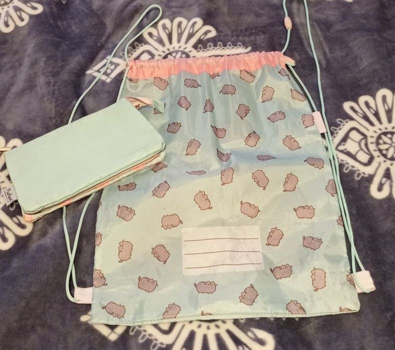 Pusheen worek na buty, piórnik trzykomorowy