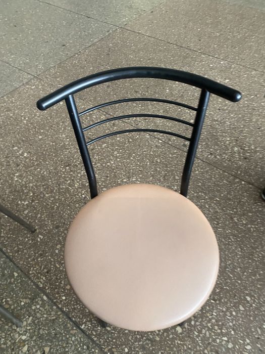 Стільці Роспродаж 30штук