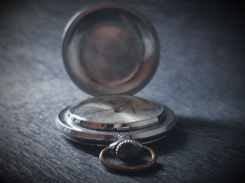 Годинник Молнія робочій