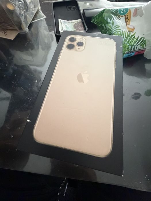 Iphone 11 pro max  gold 64gb sprawdny