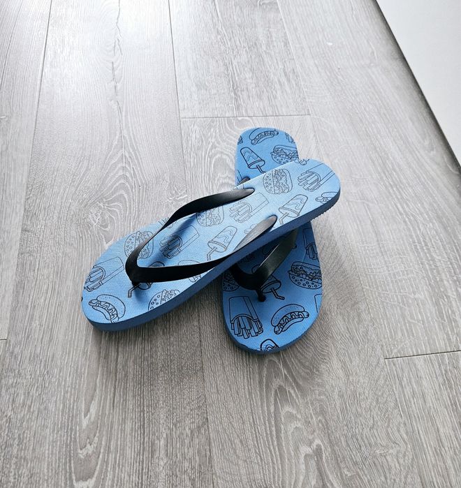 Niebieskie japonki 46 Sinsay