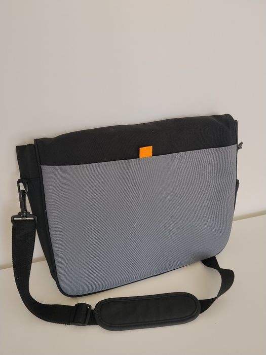 Сумка для ноутбука Lenovo Messenger 17