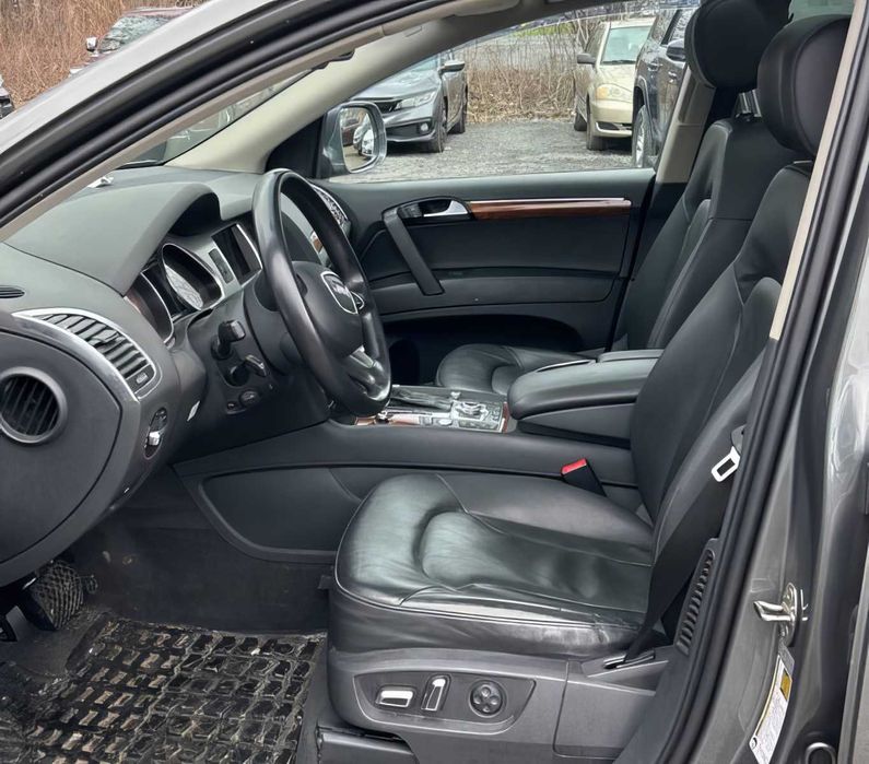 Audi Q7 quattro Premium Plus      2014