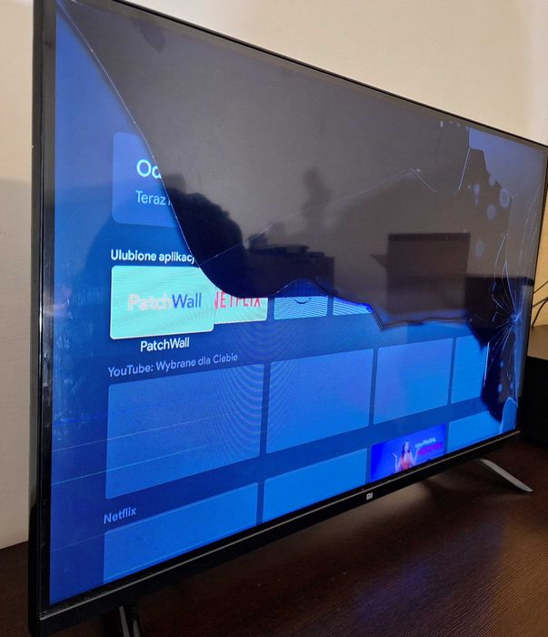 Telewizor Xiaomi LED L32M6-6AEU DAWCA- oddam na części - pisz i PYTAJ