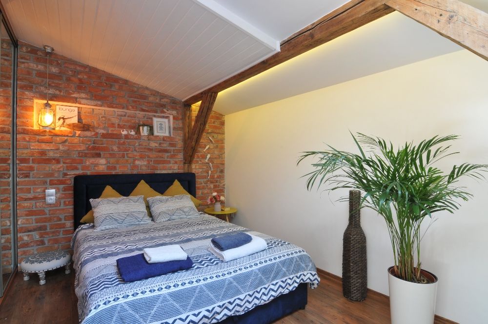 Apartament dla 8 osób/3 pokoje/garaż/klima/300m do morza