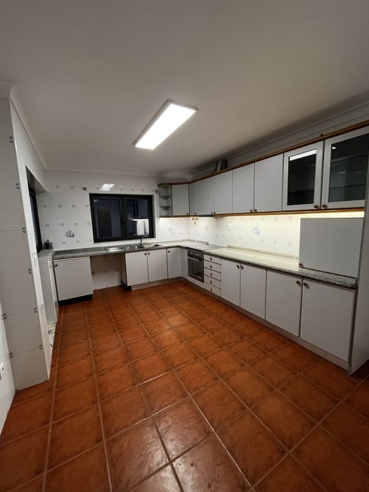 Moradia T4 Arredores de Barcelos (Possibilidade de Mobilar)