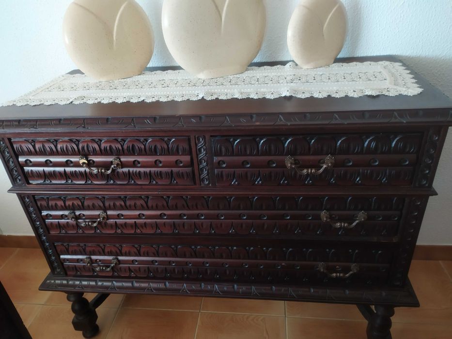 Vende-se mobília de quarto