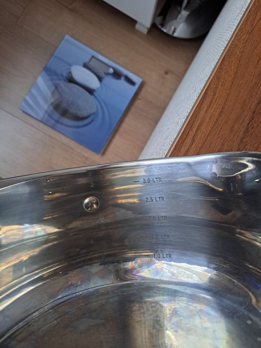 Набор кастрюль нержавейка.