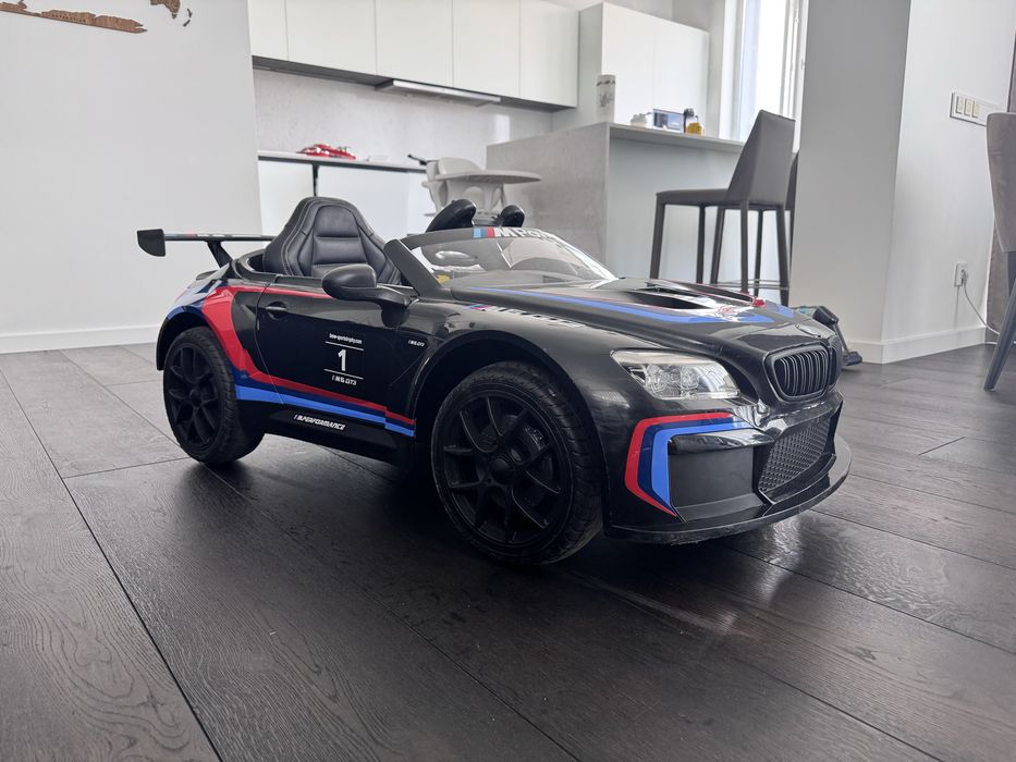 Дитячий електромобіль BMW M6 GT3