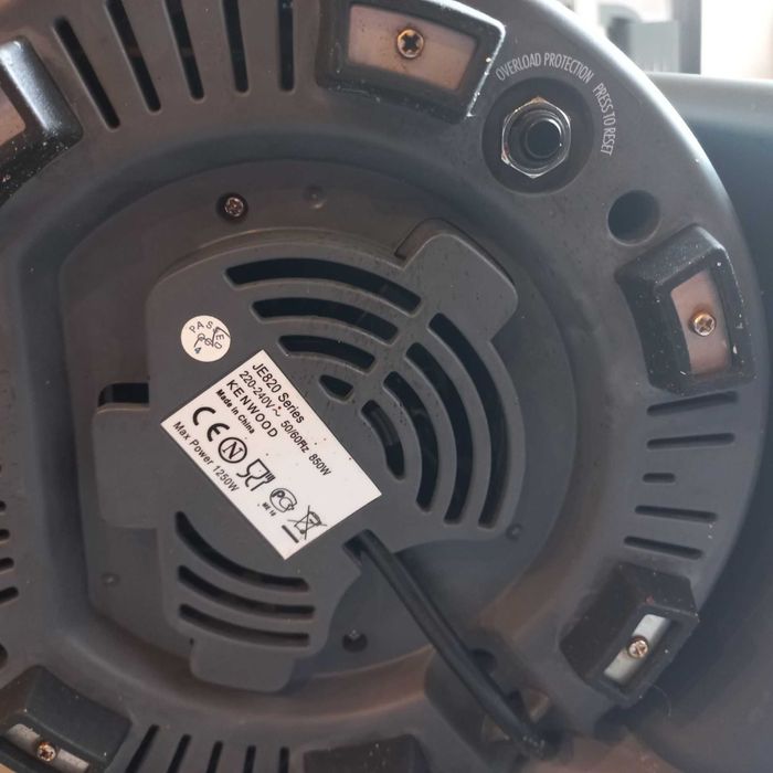Соковижималка Kenwood Кенвуд  JE 820 – б/в, відмінний стан