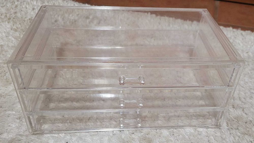 Caixa armazenamento em acrílico