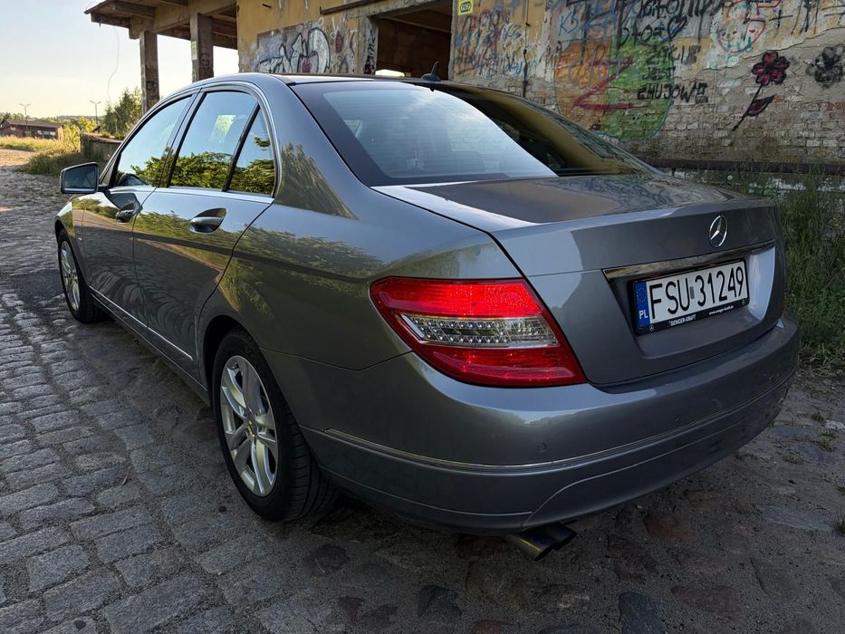 Mercedes-Benz Klasa C Stan „pedantyczny”, zero wkładu, niski oryginalny przebieg