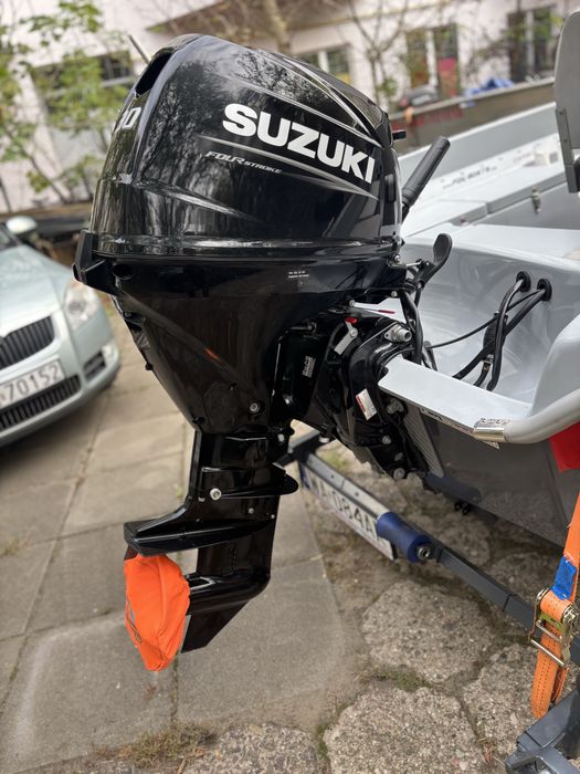 Łódka Riverfox 420