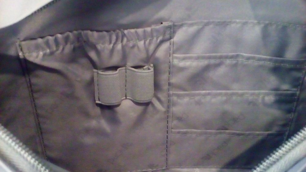 Mala de transporte acolchoada p/ portátil 14p - mt. prática,funcional