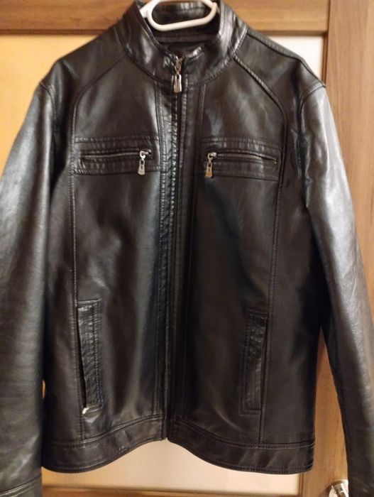 Męska  czarna kurtka