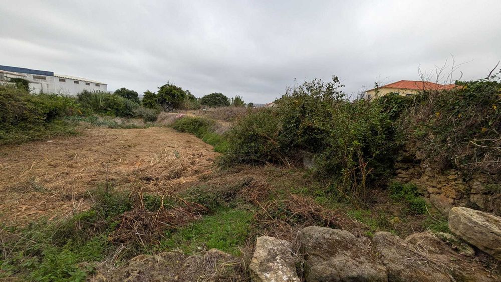 Terreno em rua da Cabeça da Mata