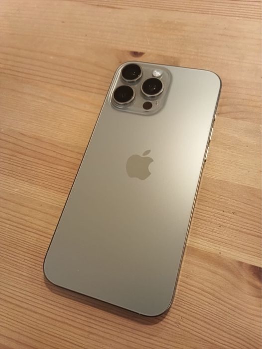 Vendo iPhone 16 Pro Max 512Gb Natural Titanium