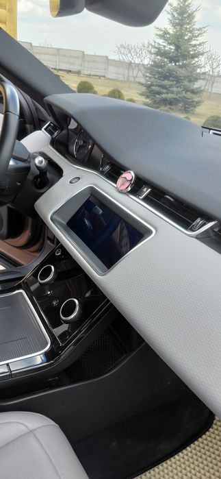 Рендж ровер эвок