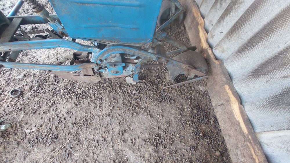 Продам сеялку супн-8